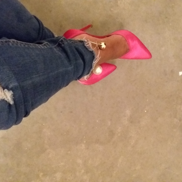 Lemon Drop Heels - Picture 8 of 11